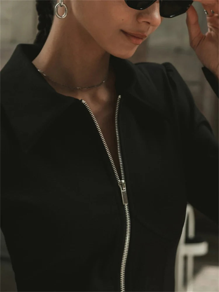Effortlessly Elegant Cardigan with a Timeless Design