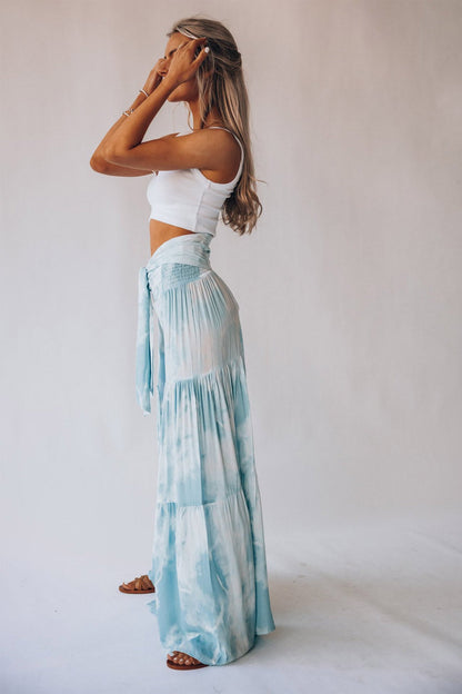 Classic Vintage Pants with a Flattering Fit