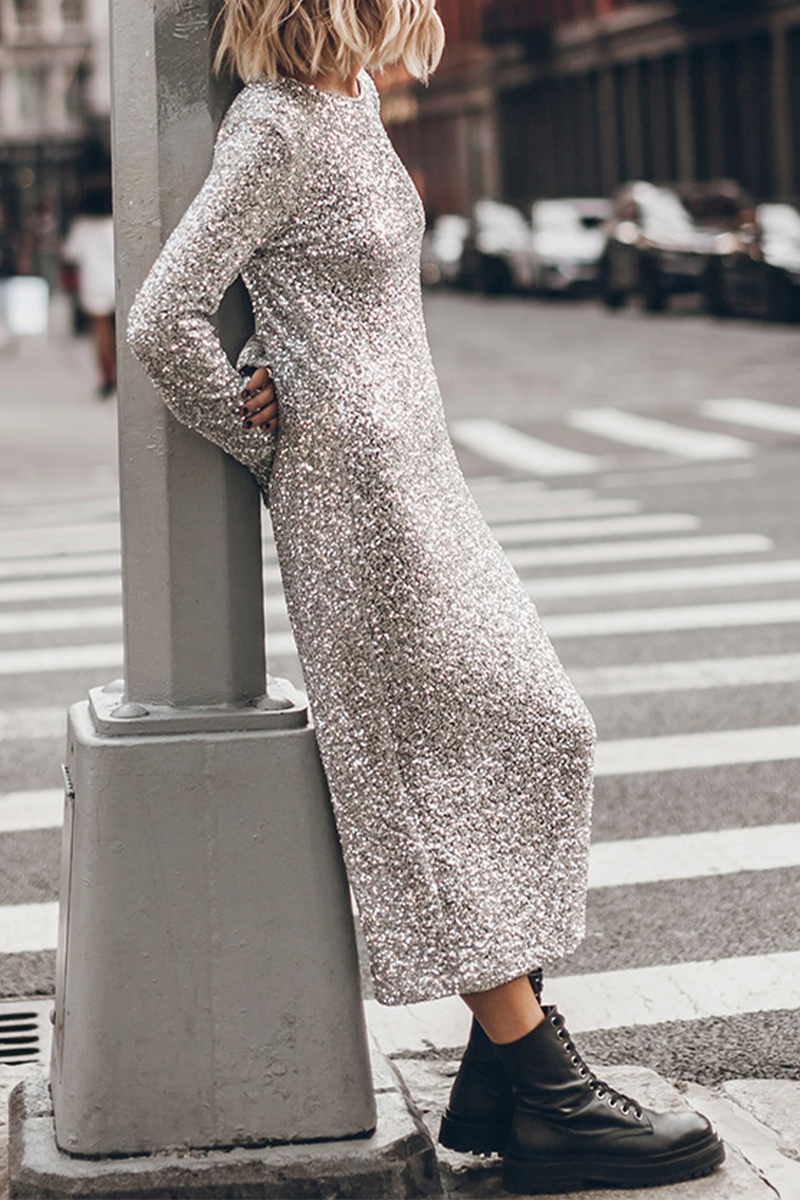 Sophisticated Dress with a Clean Classic Look