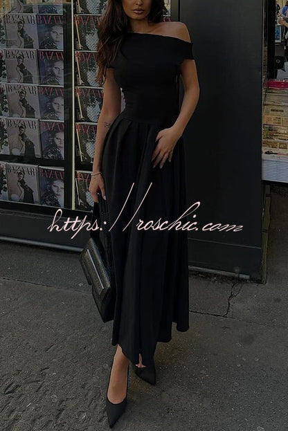 Classic Vintage Dress with a Flattering Fit