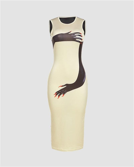 Gracefully Styled Dress for Any Occasion