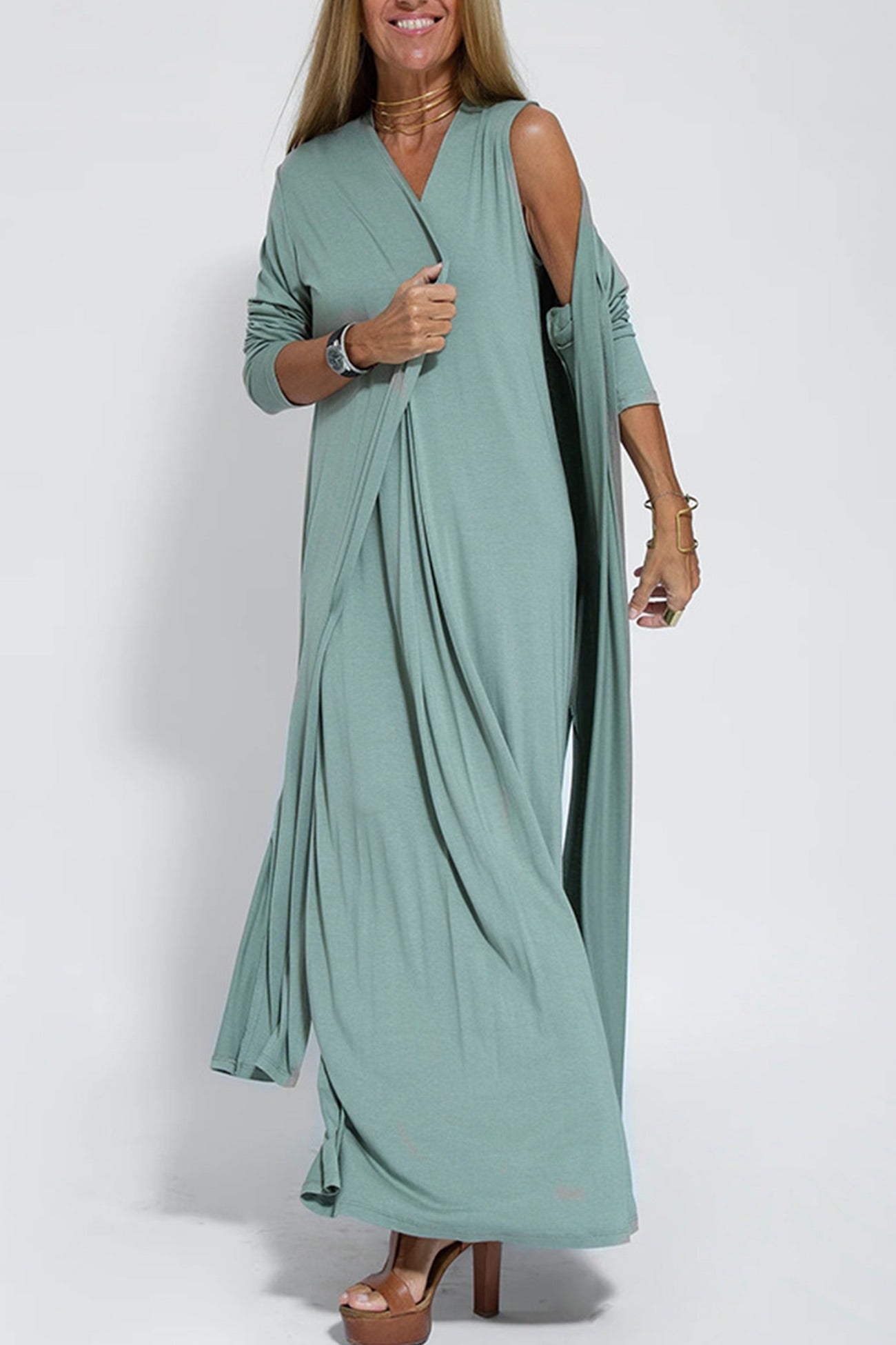 Gracefully Styled Cardigan for Any Occasion