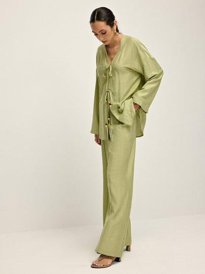 Gracefully Styled Pants for Any Occasion