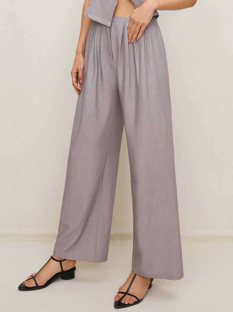 Beautifully Finished Pants in a Timeless Design