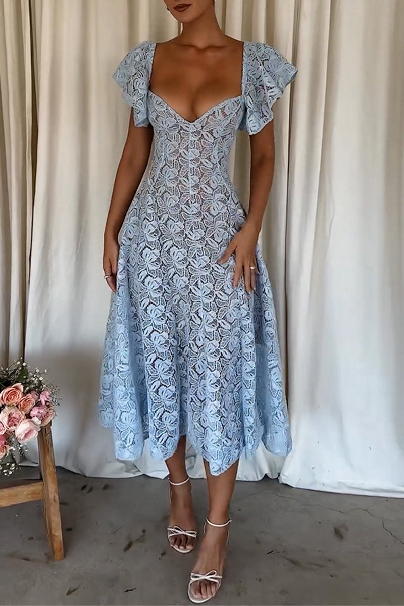Sophisticated Dress with a Clean Classic Look