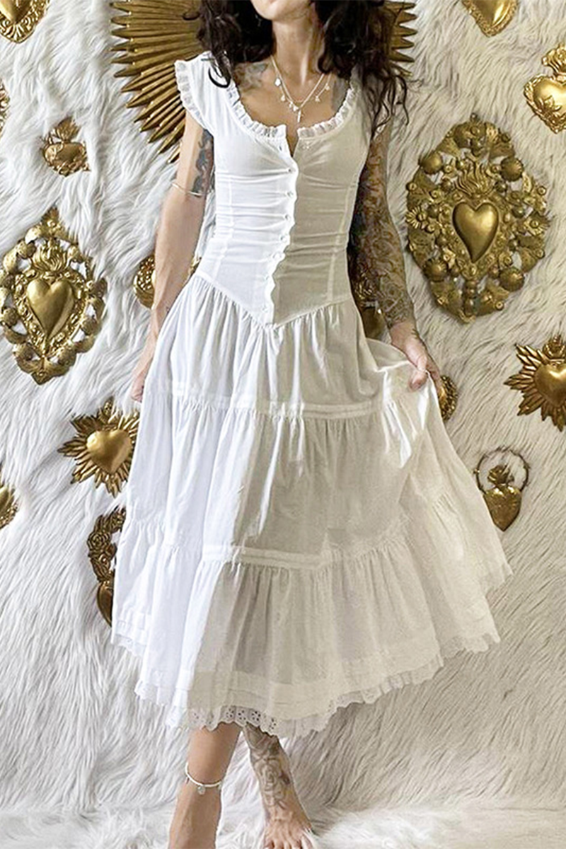 Effortlessly Elegant Dress with a Timeless Design