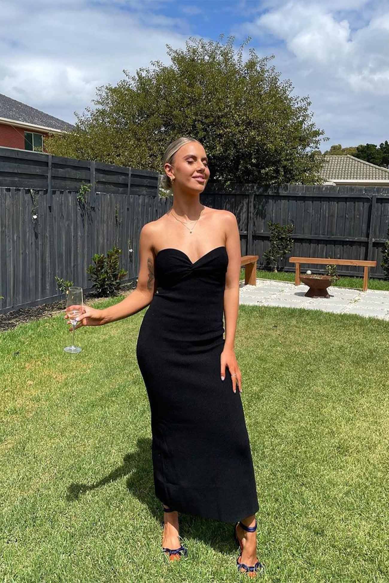 Sophisticated Dress with a Clean Classic Look