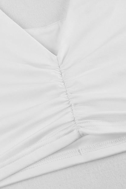 Well Tailored Pants with a Graceful Silhouette