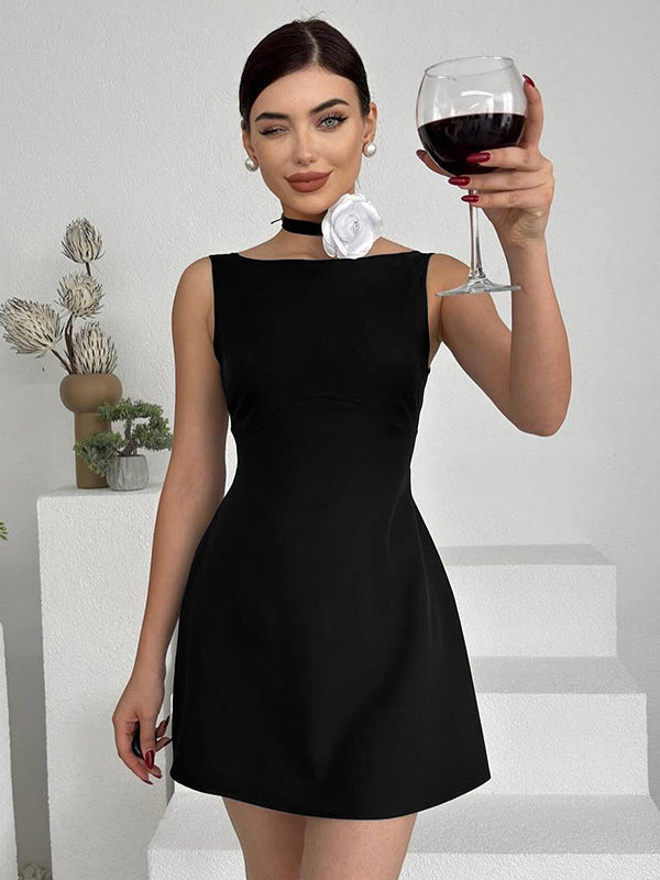 Classic Vintage & Enduringly Stylish Dress