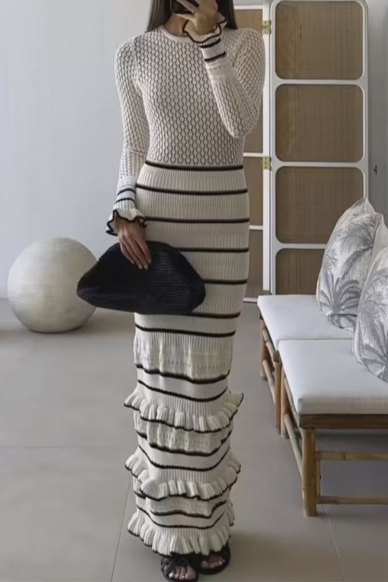 Well Tailored Dress with a Graceful Silhouette