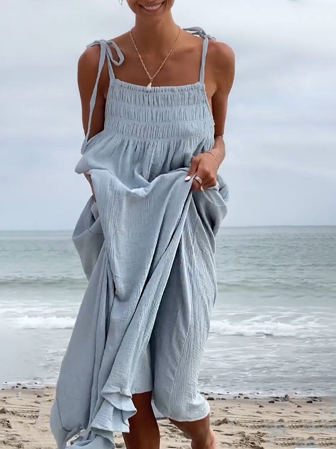 Effortlessly Elegant Dress with a Timeless Design
