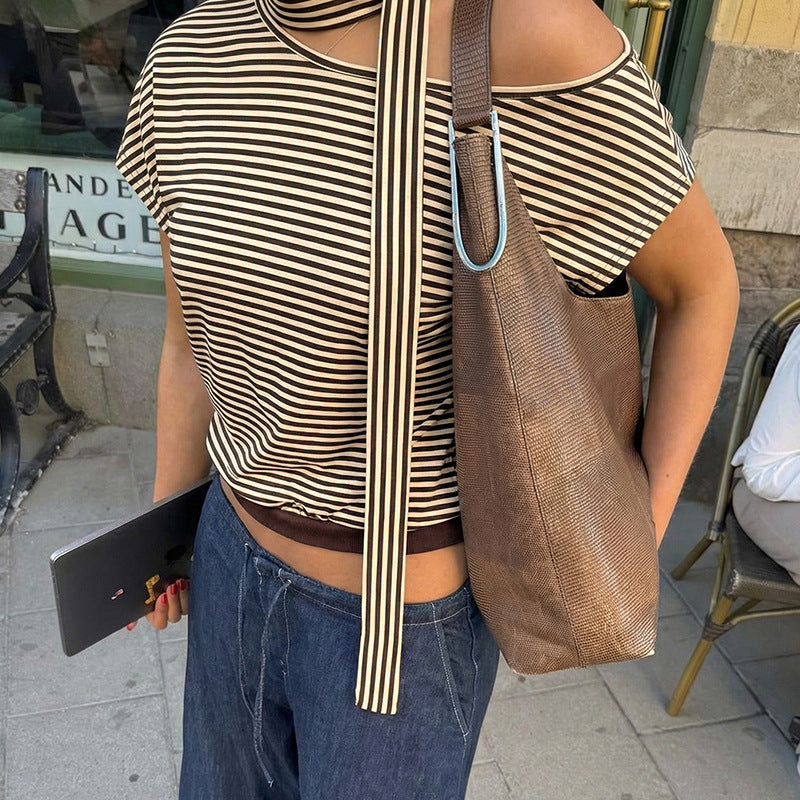 Beautifully Finished T-Shirt in a Timeless Design