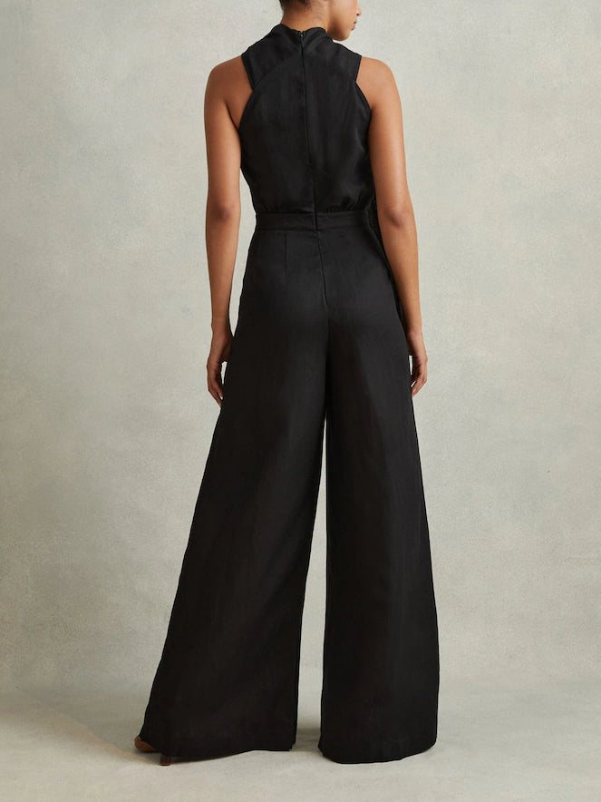 Classic Vintage Garment with a Flattering Fit