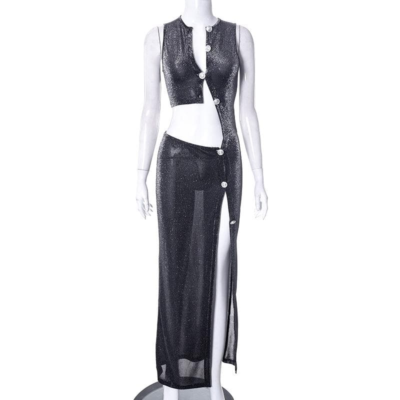 Beautifully Finished Dress in a Timeless Design