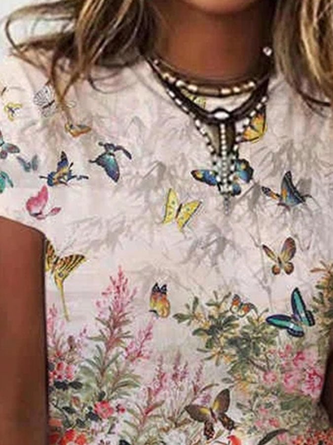 Gracefully Styled T-Shirt for Any Occasion