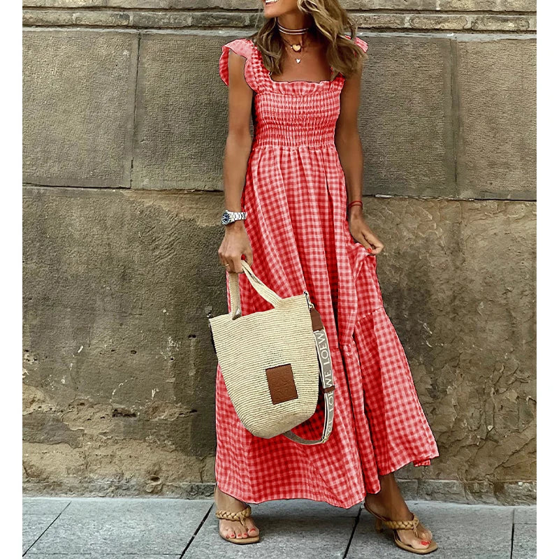 Classic Vintage Dress with a Flattering Fit