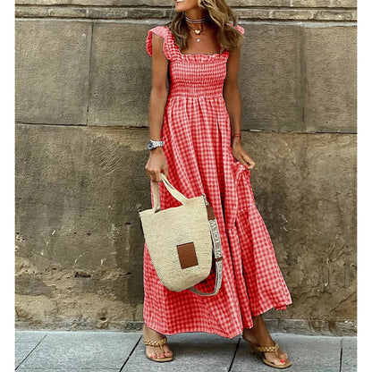 Classic Vintage Dress with a Flattering Fit