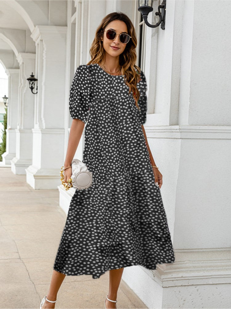 Beautifully Crafted Dress in a Classic Style