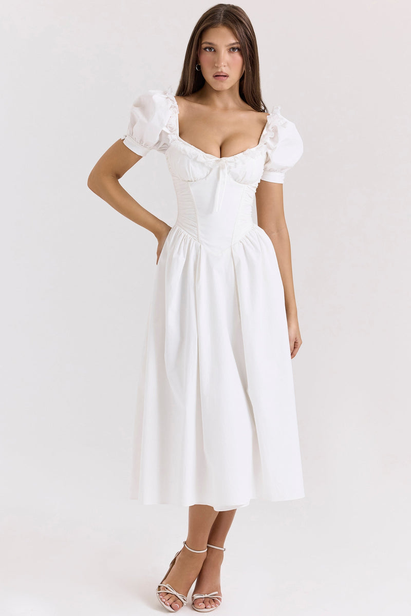 Gracefully Styled Dress for Any Occasion