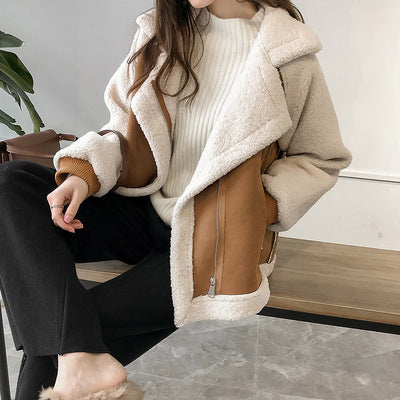 Effortlessly Elegant Jacket with a Timeless Design