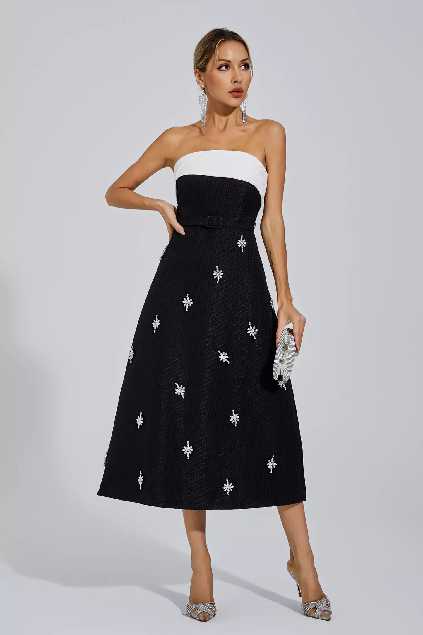 Elegantly Styled Dress for Everyday Wear