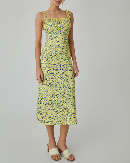 Polished Dress with an Effortless Classic Look