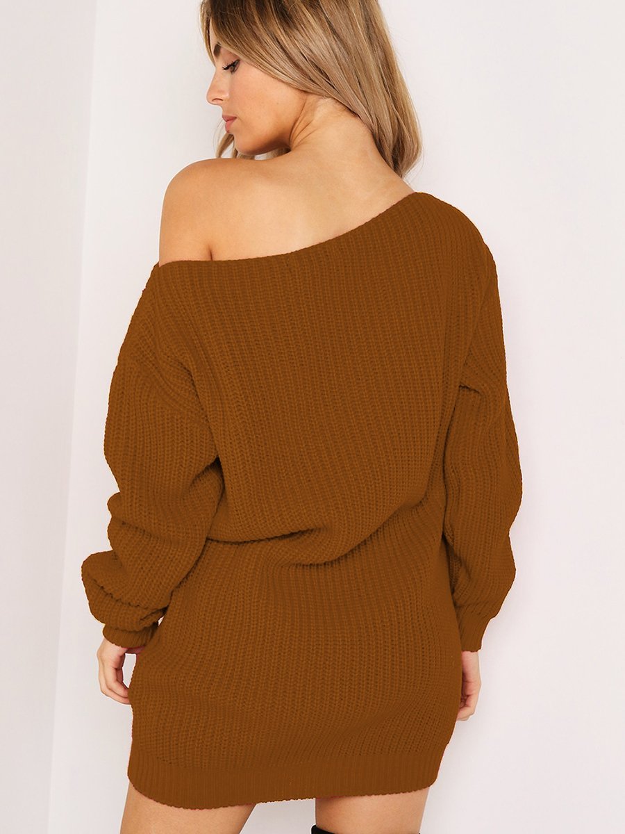 Classic Vintage Sweater with a Flattering Fit