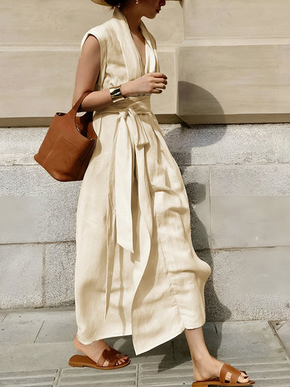 Sophisticated Dress with a Clean Classic Look