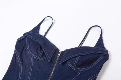Effortlessly Elegant Garment with a Timeless Design