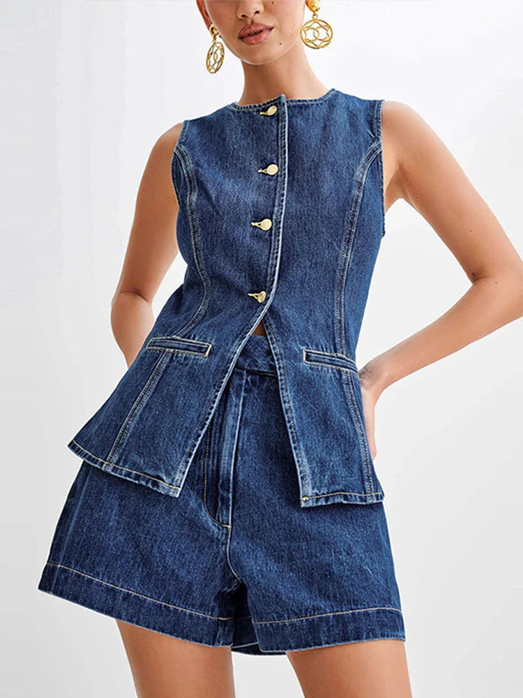Polished Garment with an Effortless Classic Look