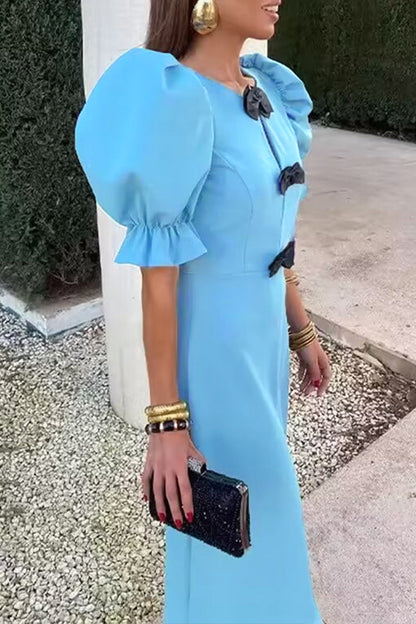 Well Tailored Dress with a Graceful Silhouette