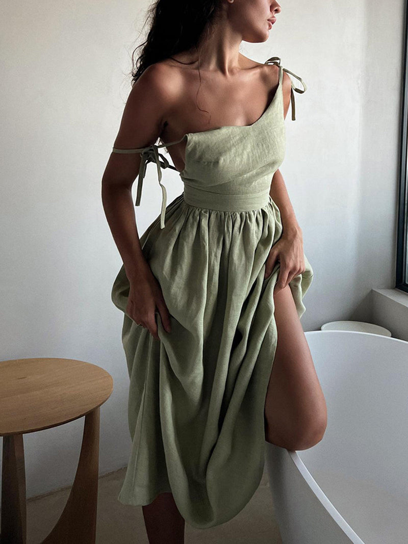 Effortlessly Elegant Dress with a Timeless Design