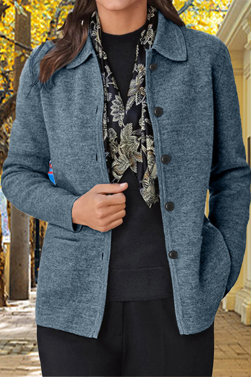 Effortlessly Elegant Garment with a Timeless Design