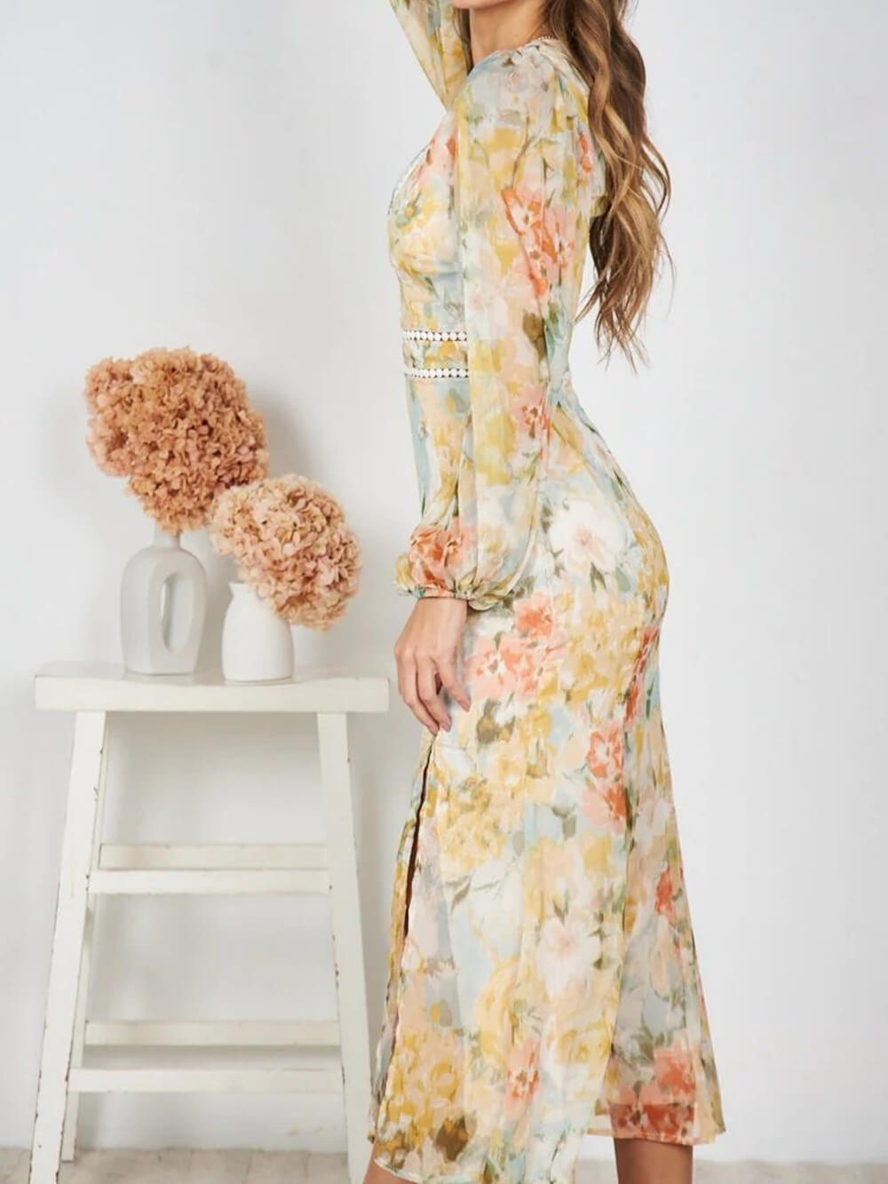Classic Vintage & Enduringly Stylish Dress