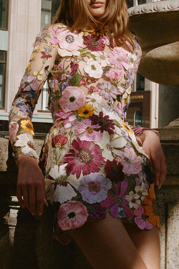 Beautifully Crafted Dress in a Classic Style