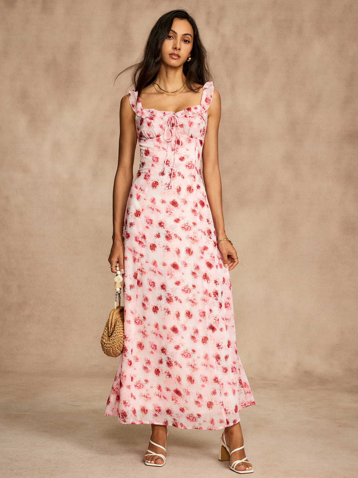 Beautifully Crafted Dress in a Classic Style