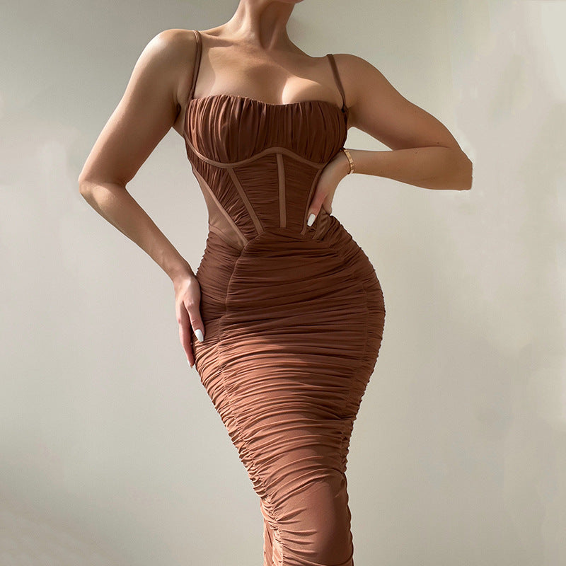 Effortlessly Elegant Dress with a Timeless Design