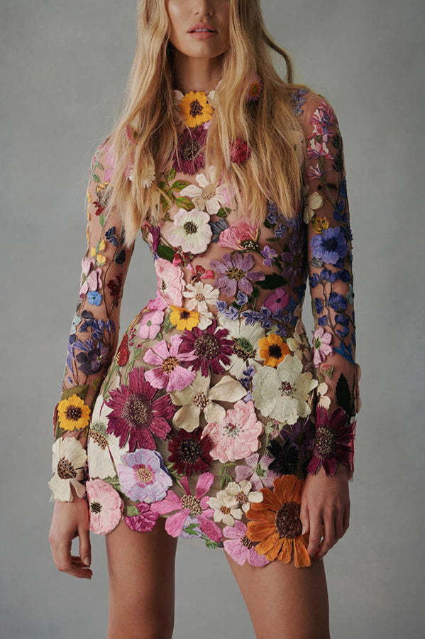 Beautifully Crafted Dress in a Classic Style