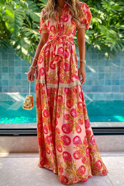 Classic Vintage Dress with a Flattering Fit