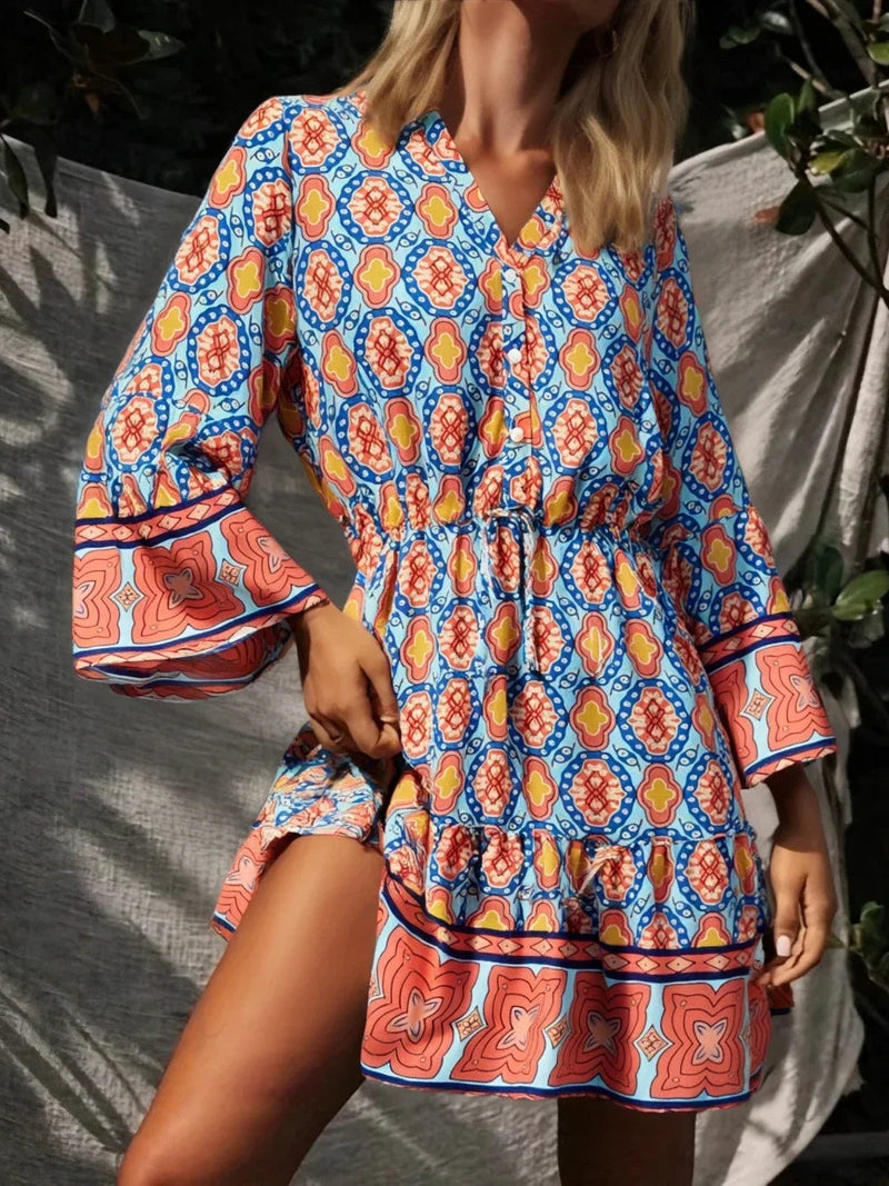 Classic Vintage Dress with a Flattering Fit