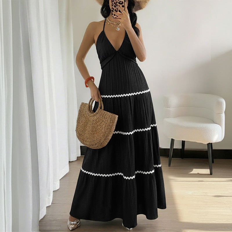 Effortlessly Elegant Dress with a Timeless Design