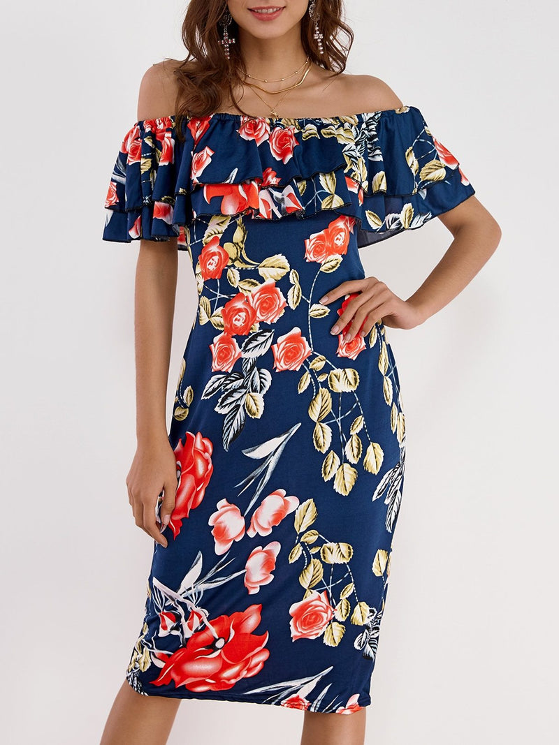 Classic Vintage Dress with a Flattering Fit