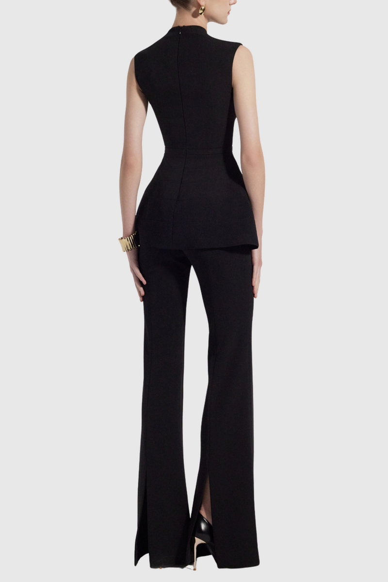 Polished Garment with an Effortless Classic Look