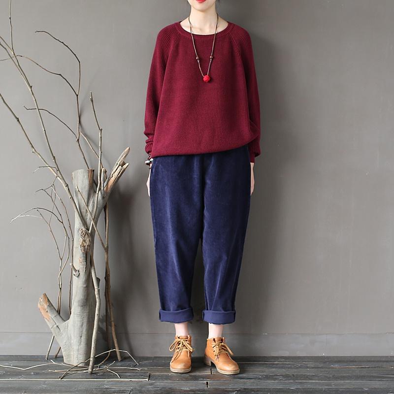 Well Tailored Sweater with a Graceful Silhouette