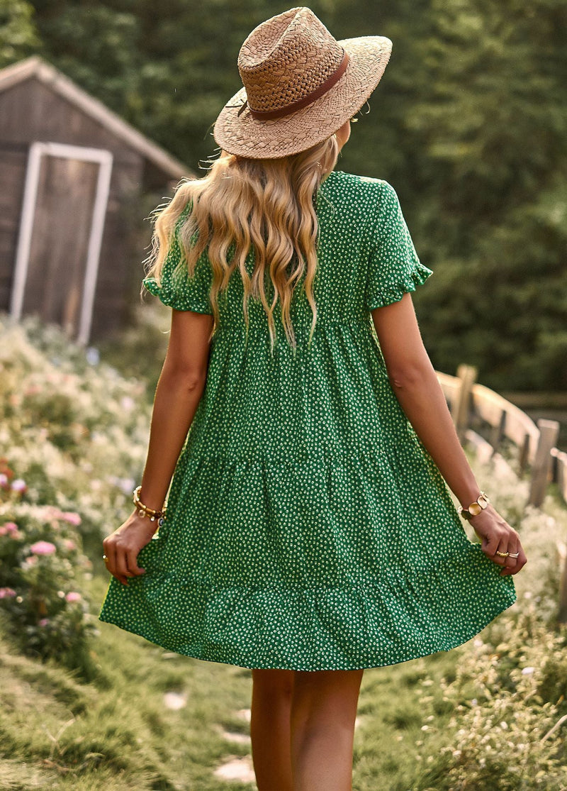 Gracefully Styled Dress for Any Occasion
