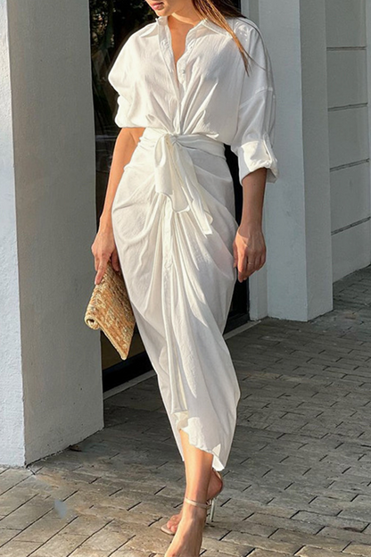 Classic Vintage Dress with a Flattering Fit