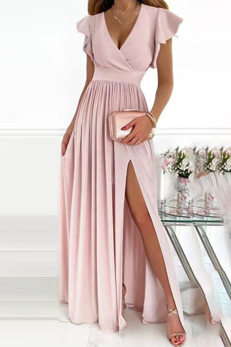 Sophisticated Dress with a Clean Classic Look