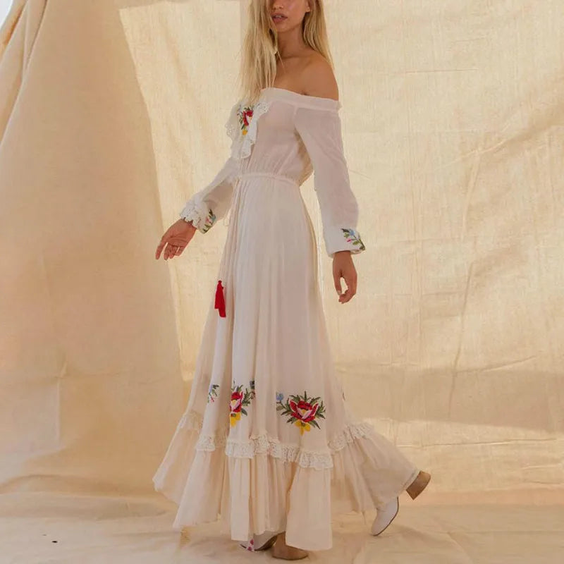 Effortlessly Elegant Dress with a Timeless Design