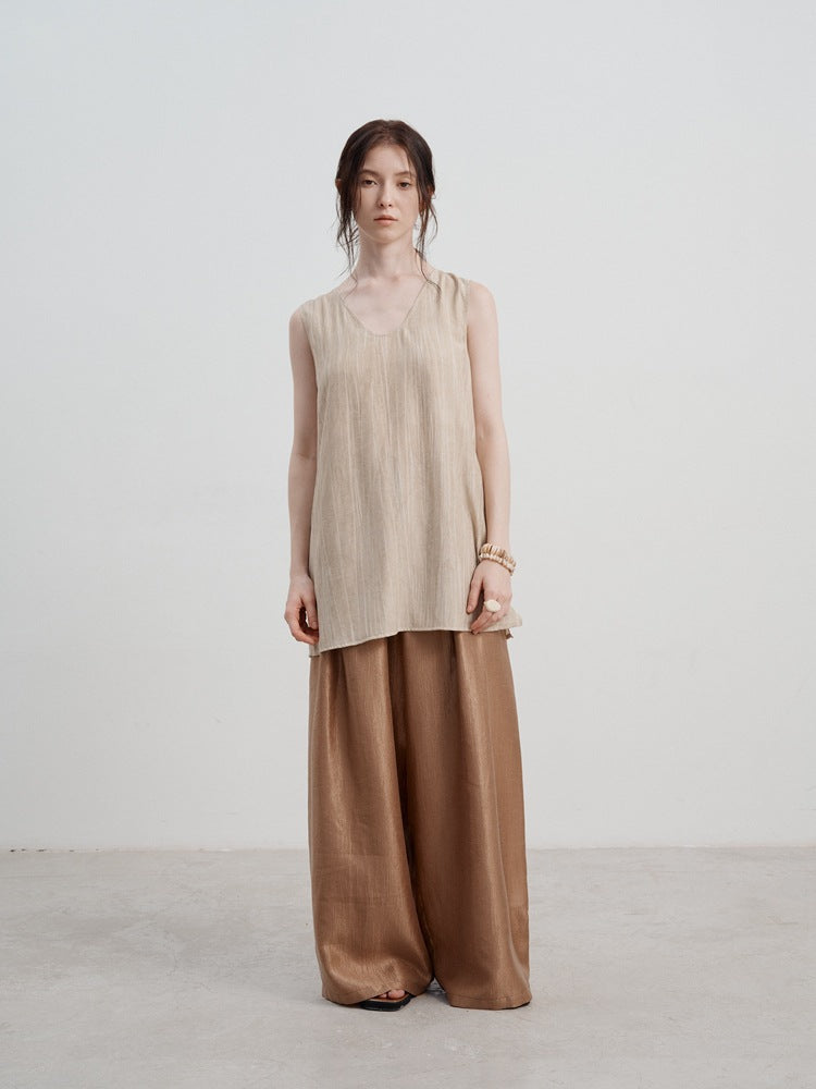 Sophisticated Pants with a Clean Classic Look