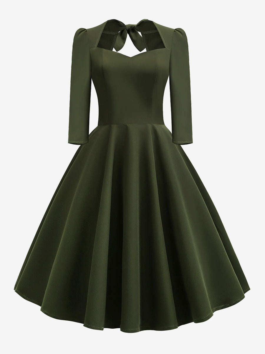 Well Tailored Dress with a Graceful Silhouette